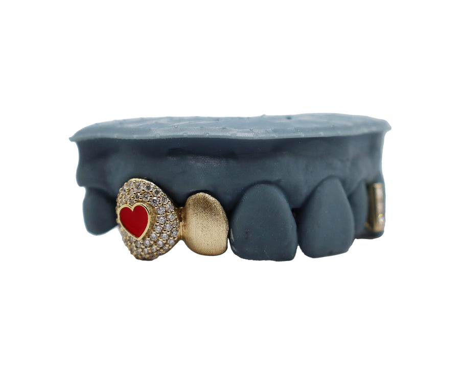 Diamond Fang Grillz w Enamel Heart and Princess Cut Diamond Gap Grillz